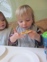 Pizza backen in der Kinderkrippe